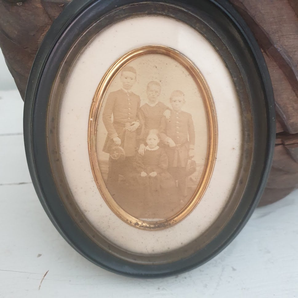 Antique Oval Ebonised Frame, Gift, 19th Century, French Family Antique Portrait